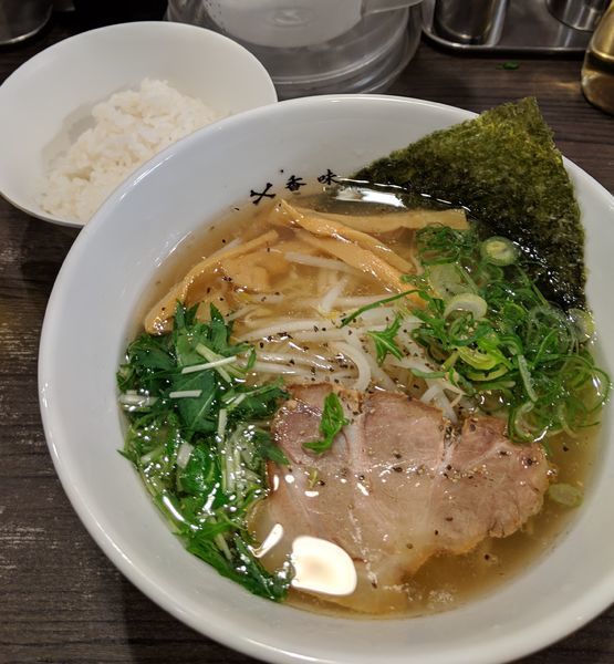「香味徳  700円」@牛骨ラーメン 香味徳の写真