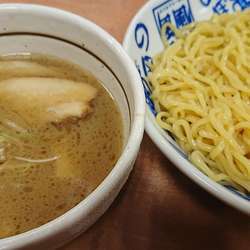 つけ麺(810円)