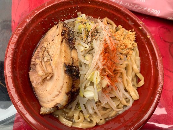 「二郎系ラーメンの進化 究極のまぜそば700円」@おどるめんAKIRAの写真