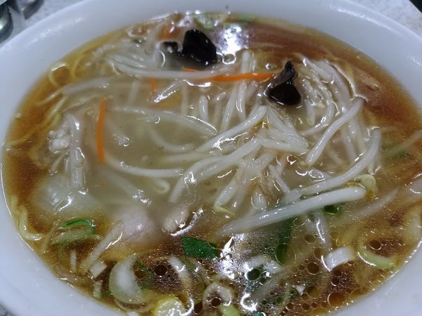 「はんちゃんモヤシ750円」@洋々亭 九段下の写真