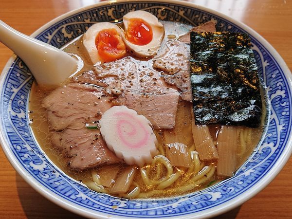 「特製中華そば(大盛り)」@中華そば 青葉 狭山店の写真