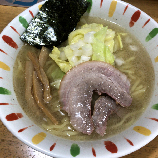 「極太らーめん（塩）600円」@らーめん・つけめん 麺治の写真