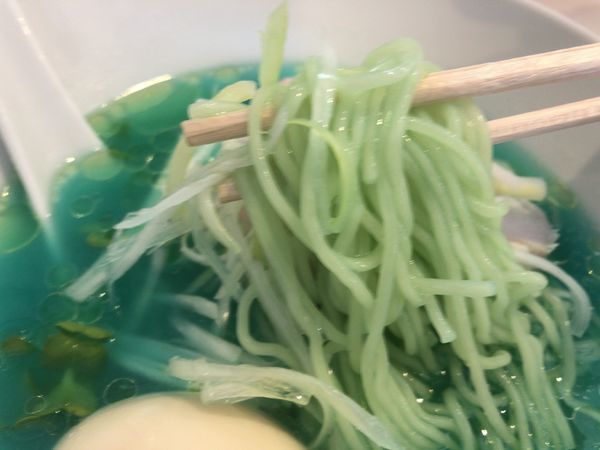 「鶏清湯 青」@濃厚鶏出汁拉麺 吉法師 KIPPOSHIの写真
