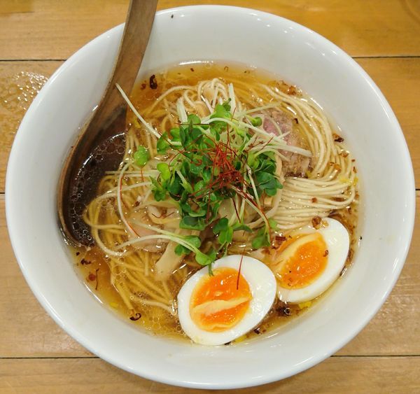 「醤油SOBA＋塩味玉」@麺屋 Hulu-luの写真