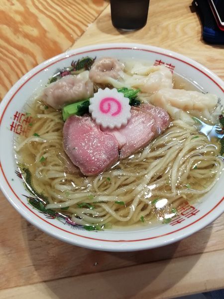 「山椒そば中盛り+肉エビワンタン各2」@キング製麺の写真