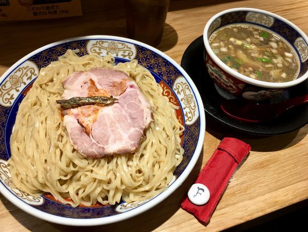 「すごい煮干つけめん（大盛）」@すごい煮干ラーメン凪 池袋西口店の写真