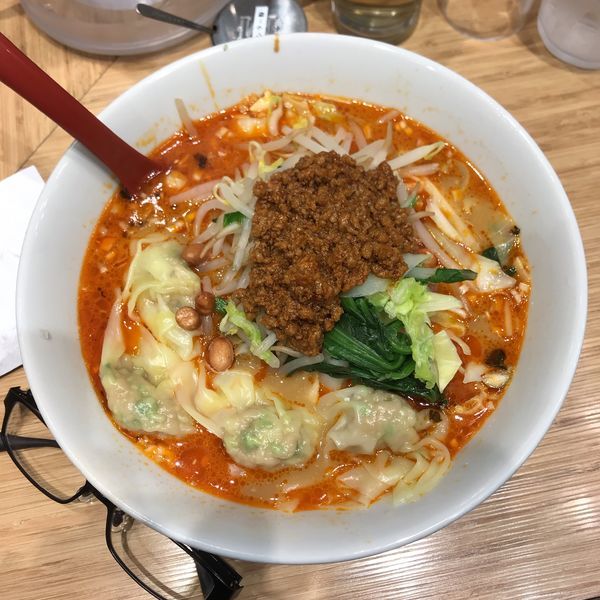 「野菜わんたん麺（四川担々味）」@雲呑好 ecute立川店の写真