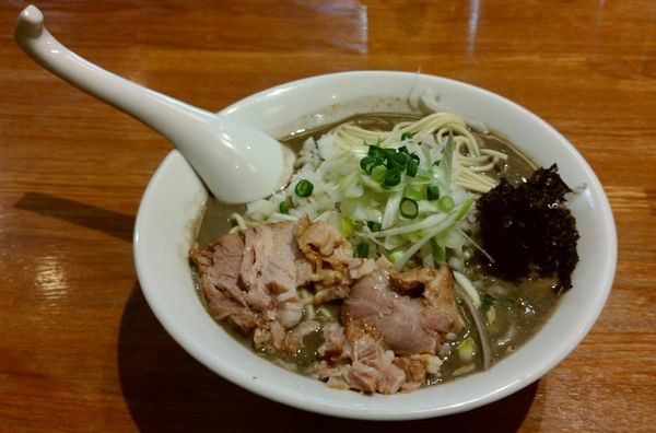 「極濃厚煮干しそば(中盛)」@中村屋総本山の写真