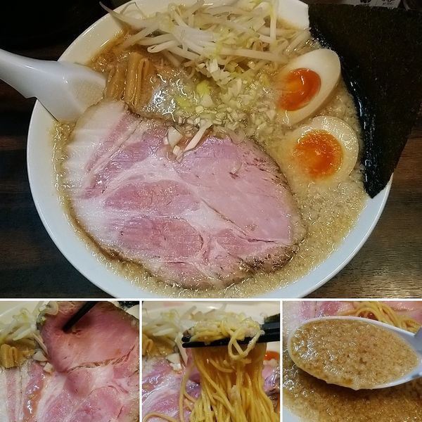 「背脂醤油ラーメン(細麺)  750円」@稲荷屋の写真