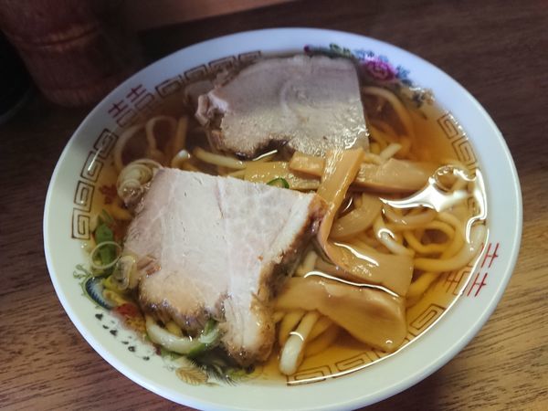 「中 700円」@丸海鳴海中華そば店の写真