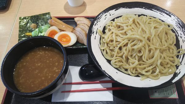 「濃厚魚介豚骨つけ麺SP 930円」@つけ麺 らーめん 春樹 Mr.Max藤沢店の写真
