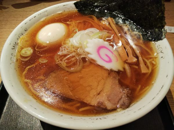 「中華そば　＋味玉　※クーポンで１００円引き」@中華そば 勝本の写真