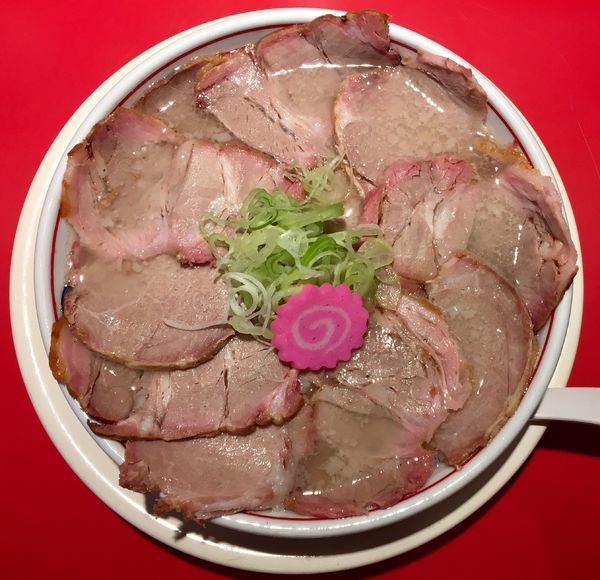 「花びらチャーシューメン 塩・こってり」@ソラノイロ 池袋店の写真