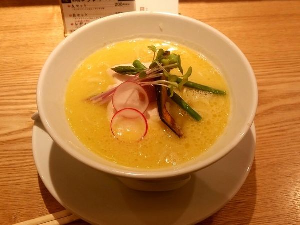 「鶏白湯SOBA」@銀座 篝 札幌店の写真