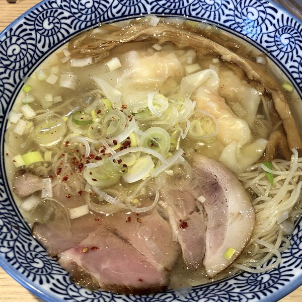 「雲呑塩蕎麦」@初代葱寅 御茶ノ水店の写真