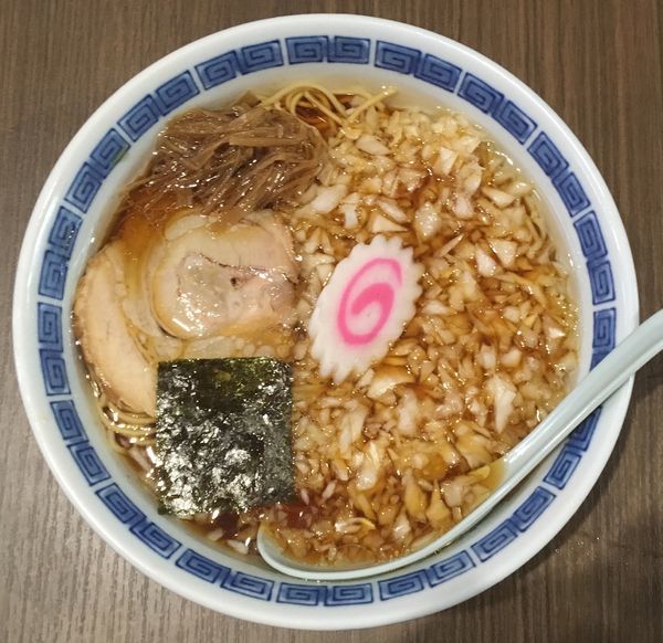 「薬味ラーメン」@中華そば専門店 味幸 新宿御苑店の写真