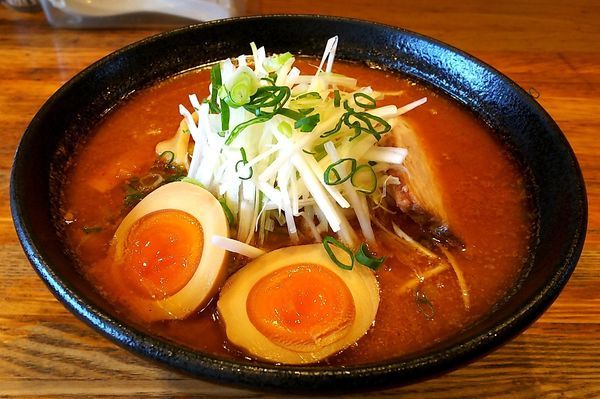 「辛味噌ラーメン 味玉&ネギ」@ふきのとうの写真