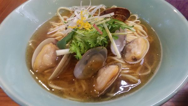 「貝出汁薫る塩そば」@中華そば つの井の写真