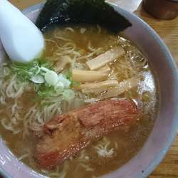 白たまり醤油らーめん