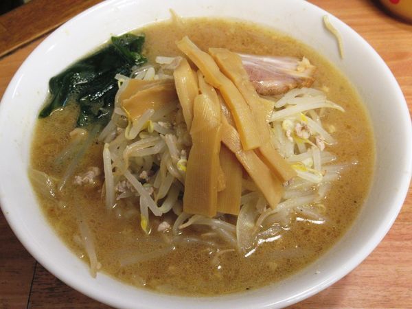 「みそラーメン（800円）」@えぞ菊 戸塚店の写真