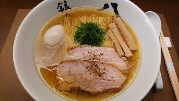 「特製中華そば、大盛り」@中華そば 銀座 八五の写真