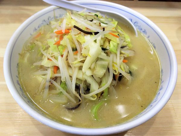 「塩たんめん￥710＋野菜￥70」@麺工房マルオの写真