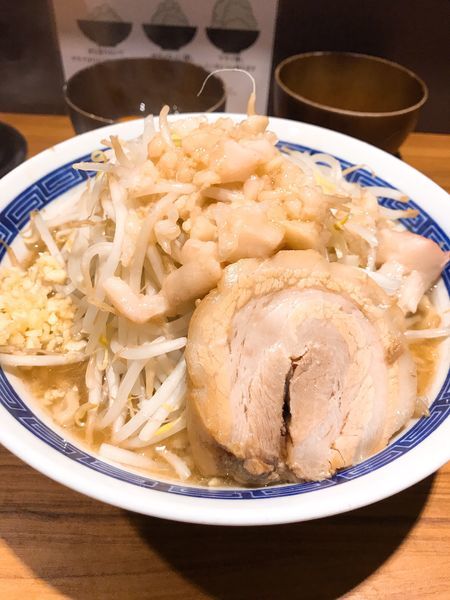 「ラーメン(大盛)300g」@びんびん豚の写真