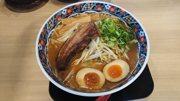 「旨とろ角煮味噌らーめん 900円+チャーシュー丼 250円」@味噌屋蔵之介 東松山店の写真