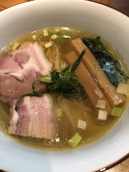 「白醤油」@らぁめん鴇の写真