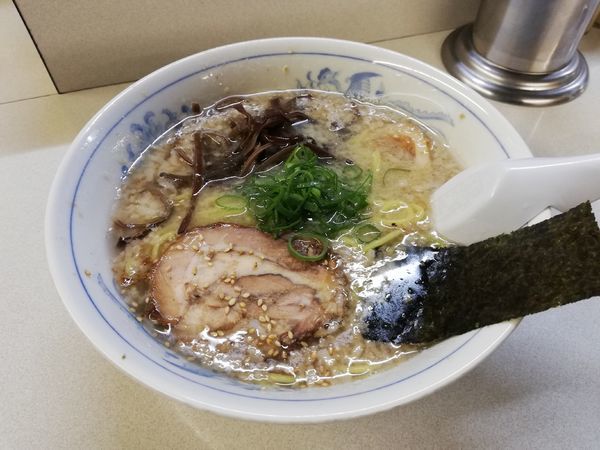 「背脂そば　塩」@ラーメン・ぶーけの写真