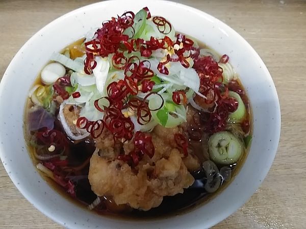 「ジャンボゲソそば」@一由そば 日暮里店の写真