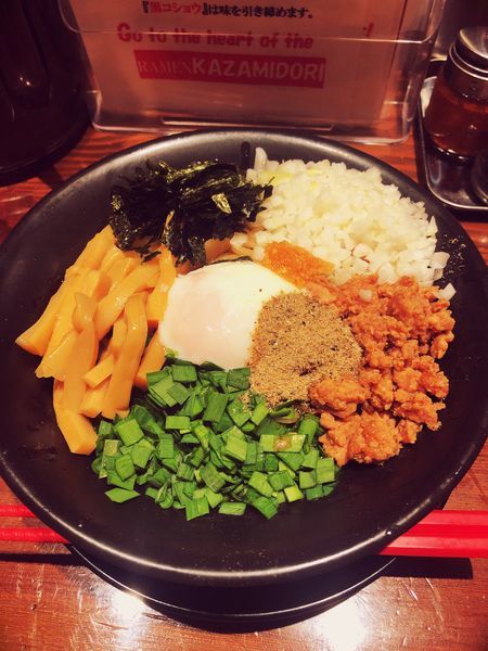 「まぜそば」@風見鶏 本店の写真