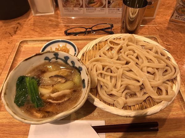 「肉汁つけうどん」@武蔵野うどん こぶし エキュート立川店の写真