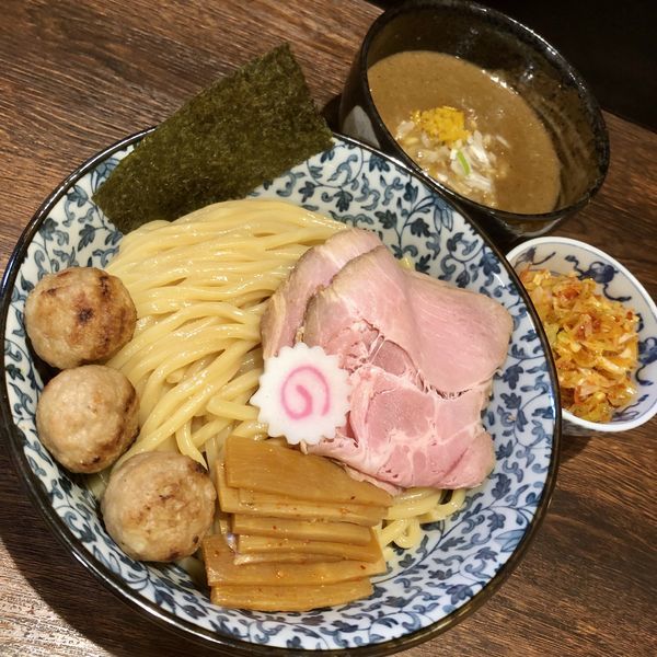 「つけ麺￥800＋中盛￥50＋辛ネギ￥150」@麺処はなぶさの写真