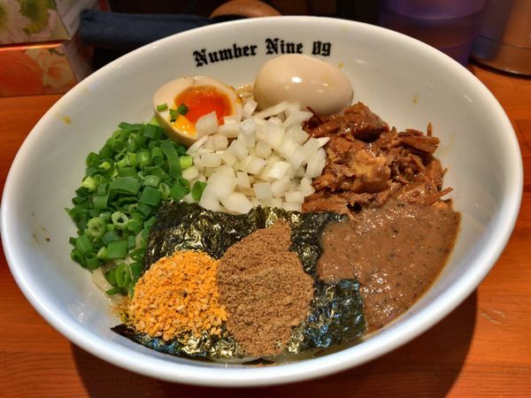 「油そば＋味玉」@麺Dining Number Nine 09の写真