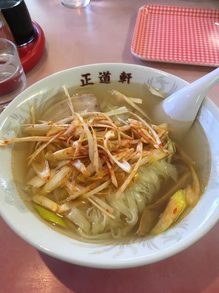 「ネギ塩ラーメン（800円）」@正道軒の写真