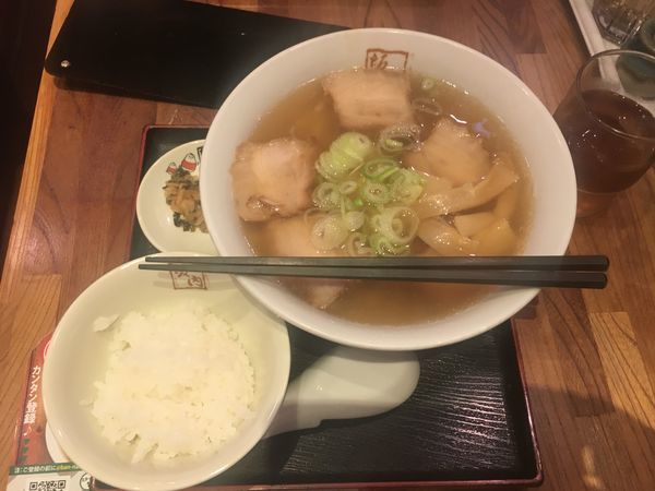 「喜多方ラーメン ¥680」@喜多方ラーメン坂内 新宿パークタワー店の写真