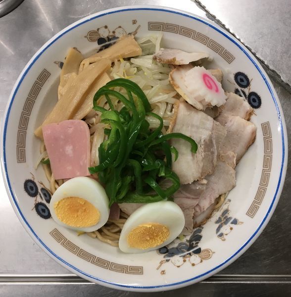 「五目チャシューメン油そば」@中華そば みたかの写真