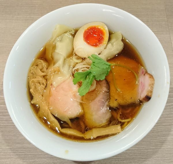 「特製醤油そば」@中華そば 和渦 TOKYOの写真