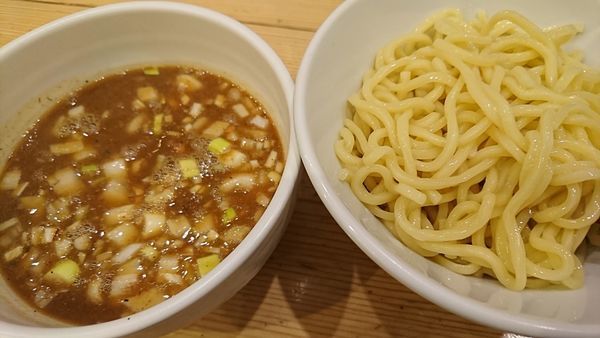 「濃厚つけ麺(864円)」@麺屋酒場まる本店の写真
