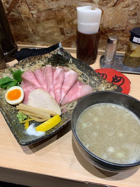 「特製濃厚鰤つけそば」@寿製麺 よしかわ 西台駅前店の写真