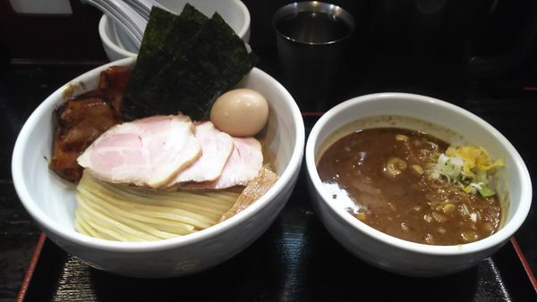 「得製つけ麺大盛　チャーシュートッピング」@濃厚宗田つけめん 麺屋縁道の写真