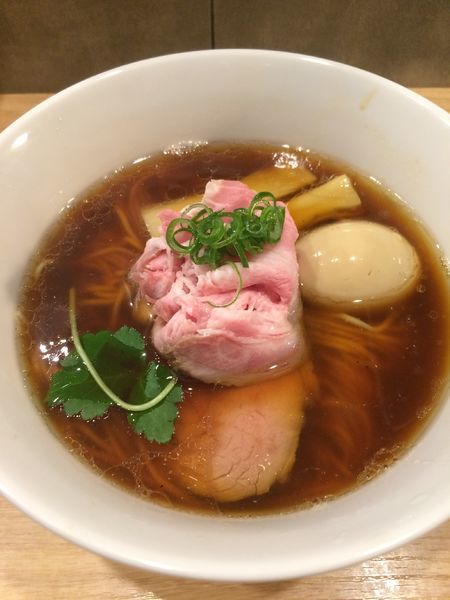 「特製醤油らーめん980円」@らーめんMAIKAGURAの写真