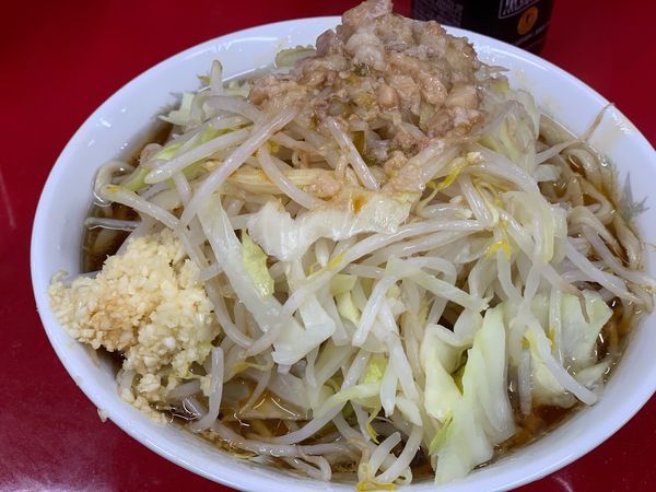 「小ラーメン。ヤサイマシニンニクアブラ」@ラーメン二郎 越谷店の写真