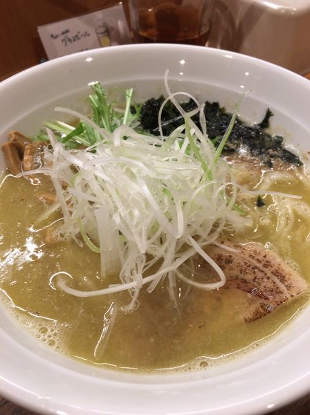 「しおらーめん ７８０円」@家族のらーめん食堂 はないち 春日町店の写真