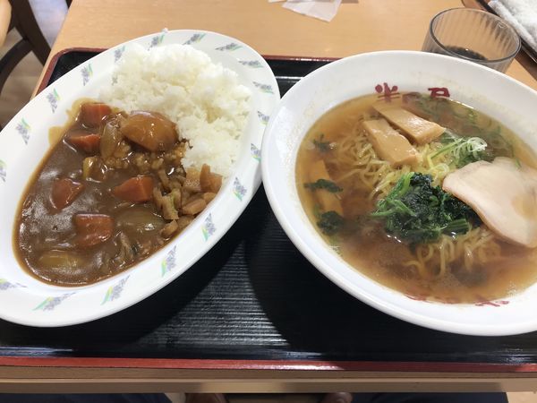 「しょうゆラーメン（+単品ライスカレー）」@大衆食堂 半田屋 西多賀店の写真