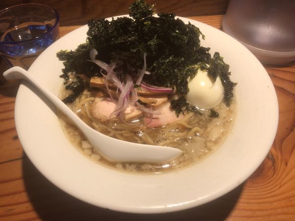 「限定背脂煮干しそば＋味玉：1,100円」@麺処 篠はらの写真