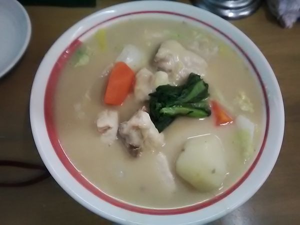 「追い炊き 南部赤鶏クリーム煮掛け」@MENYA 食い味の道有楽の写真