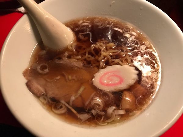 「札幌醤油らーめん ハーフ  700円」@麺八の写真