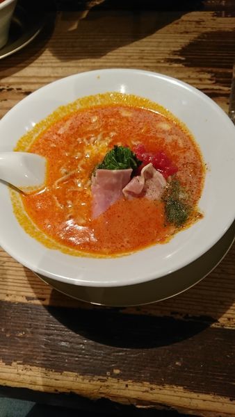 「トマトラーメン ８５０円」@ジャンジャン軒の写真